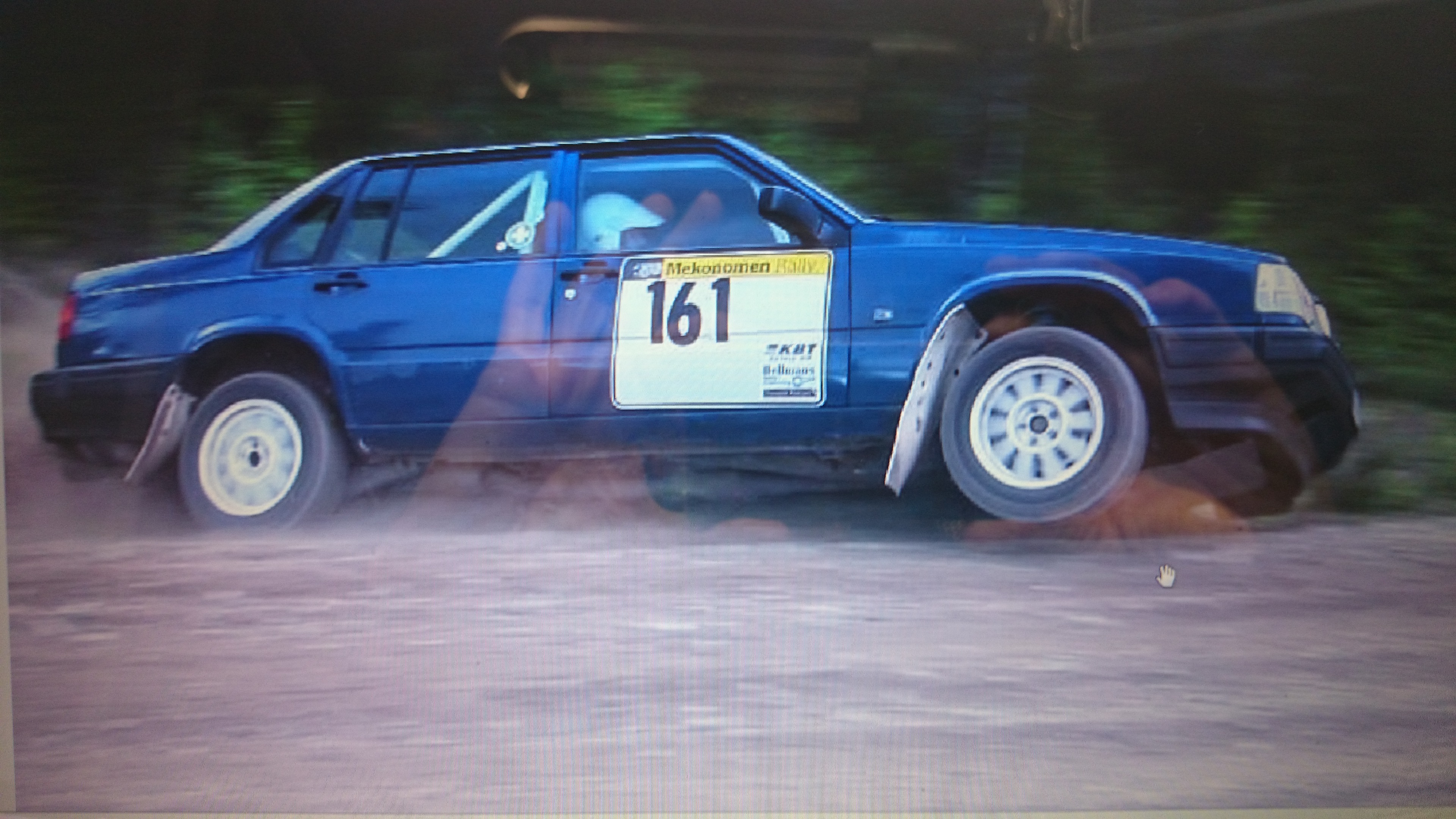 Stig Andervang har hektiska dagar för att komma till start i Midnattssolsrally + videoklipp från test